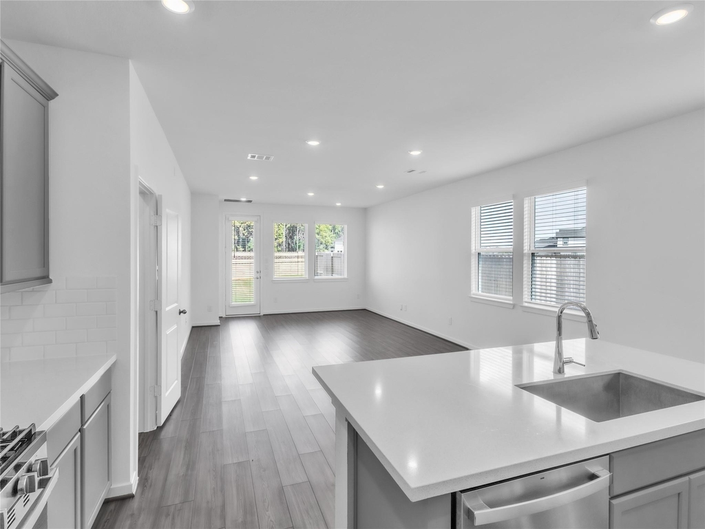 7734 Primrose Myrtle Lane - Photo 16