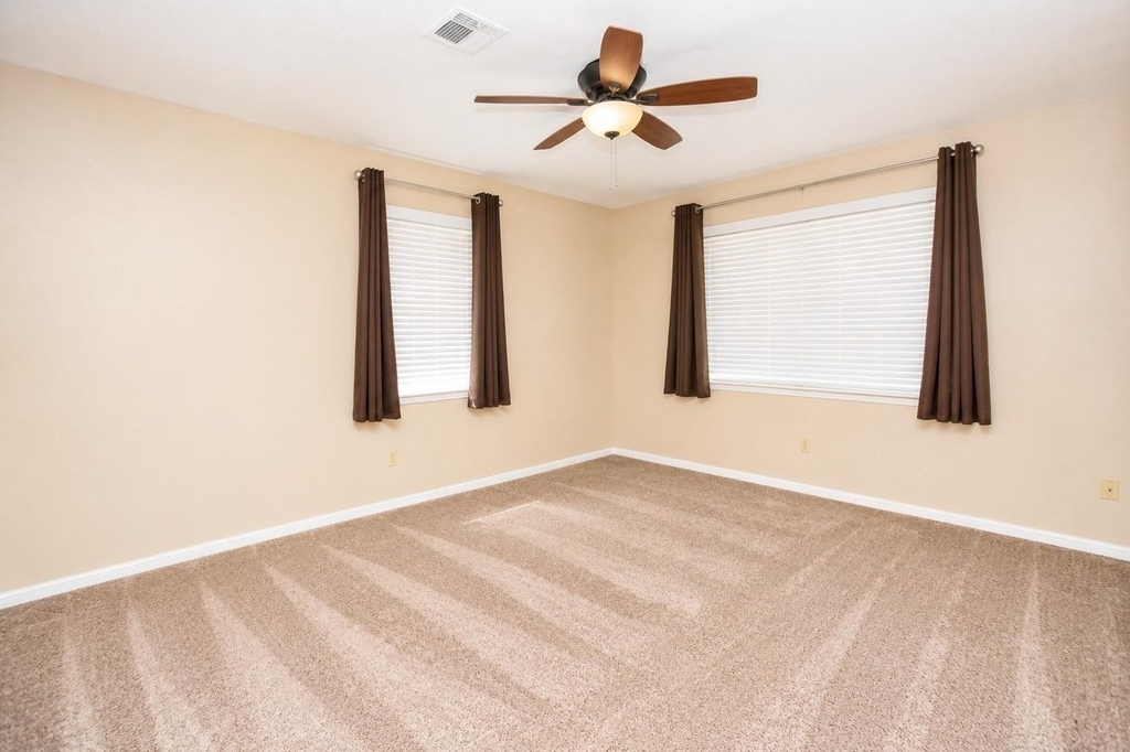 5723 Fm 2100 Road - Photo 12