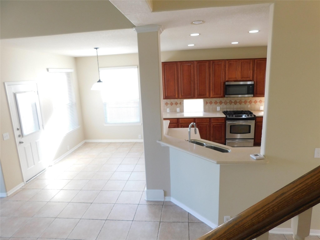 2511 Sunlight Lane - Photo 9