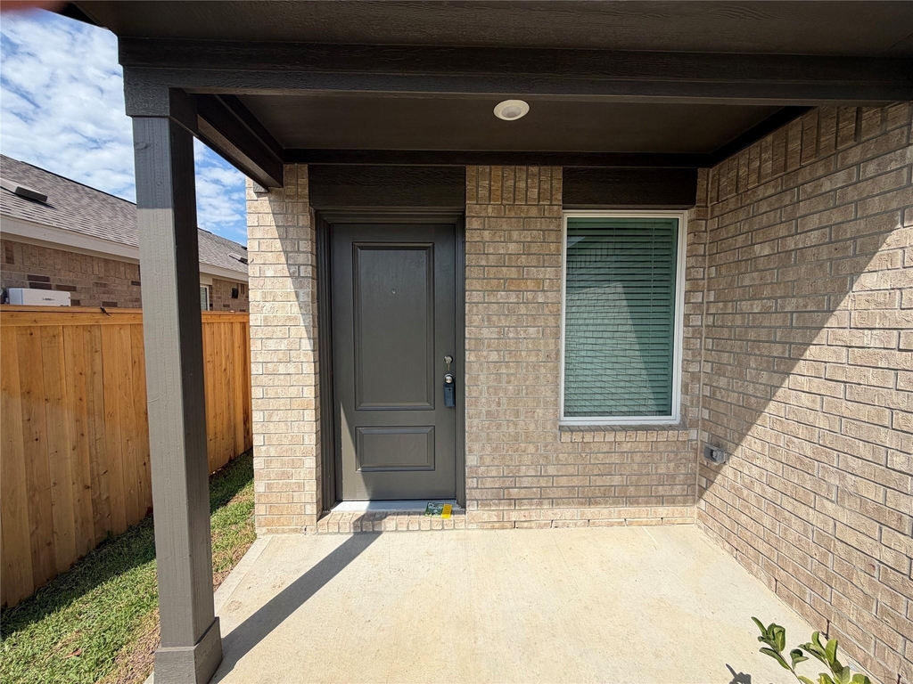 16815 Spotted Oak Drive - Photo 4
