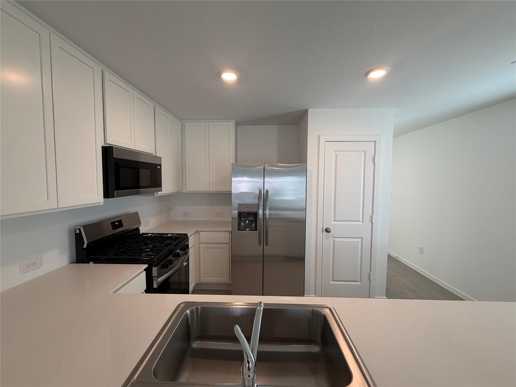 16815 Spotted Oak Drive - Photo 11