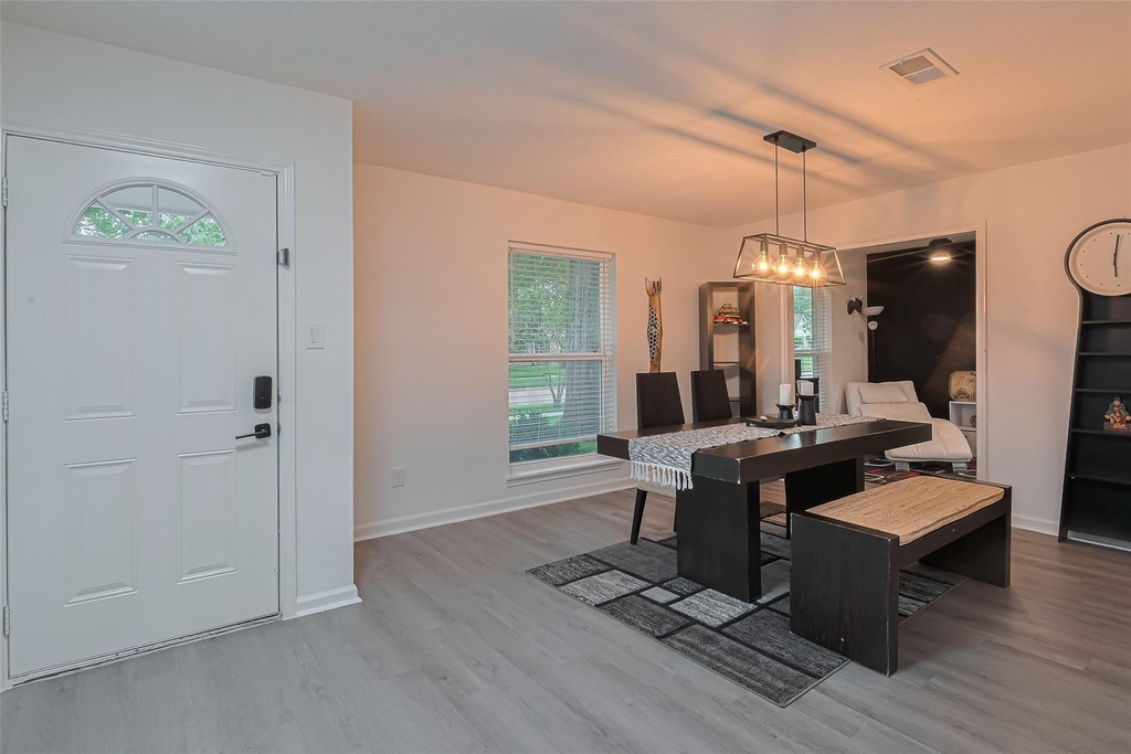12602 Westleigh Drive - Photo 3