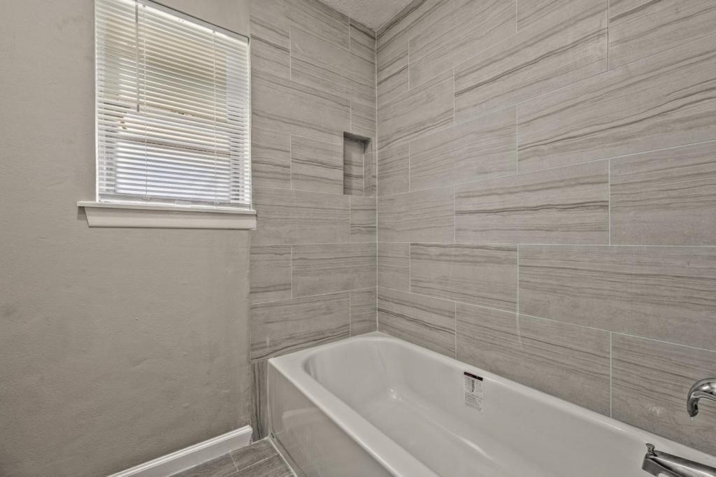 23906 Spring Towne Drive - Photo 13