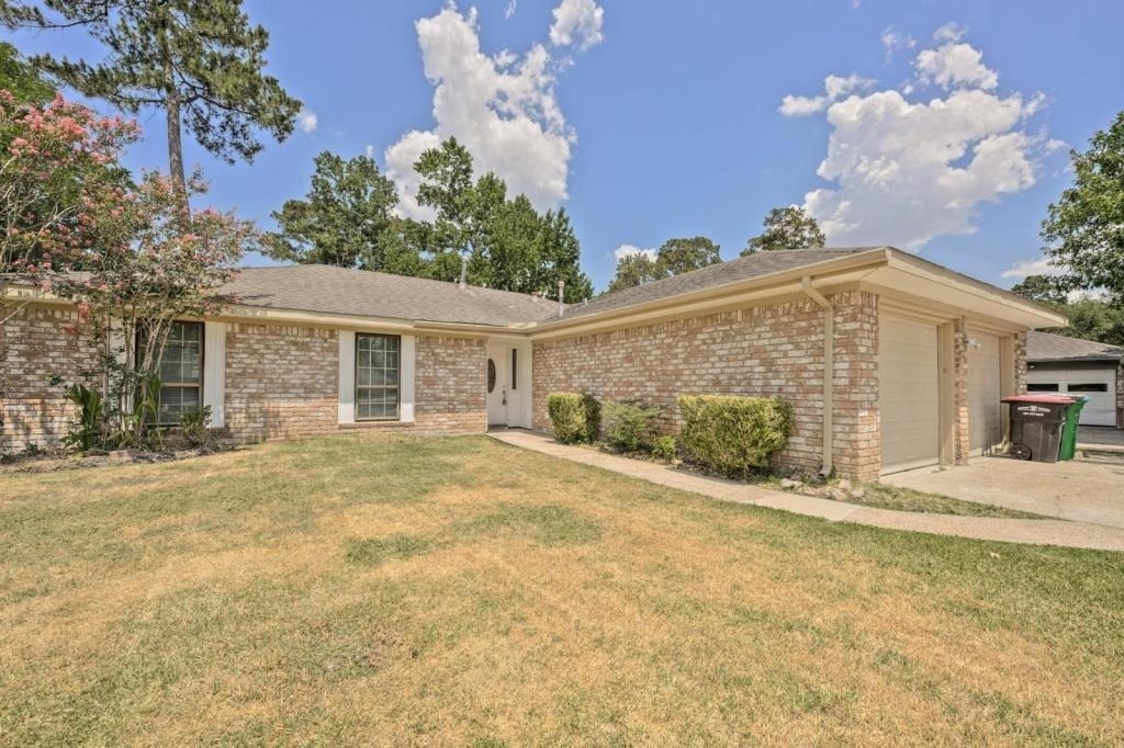 23906 Spring Towne Drive - Photo 0