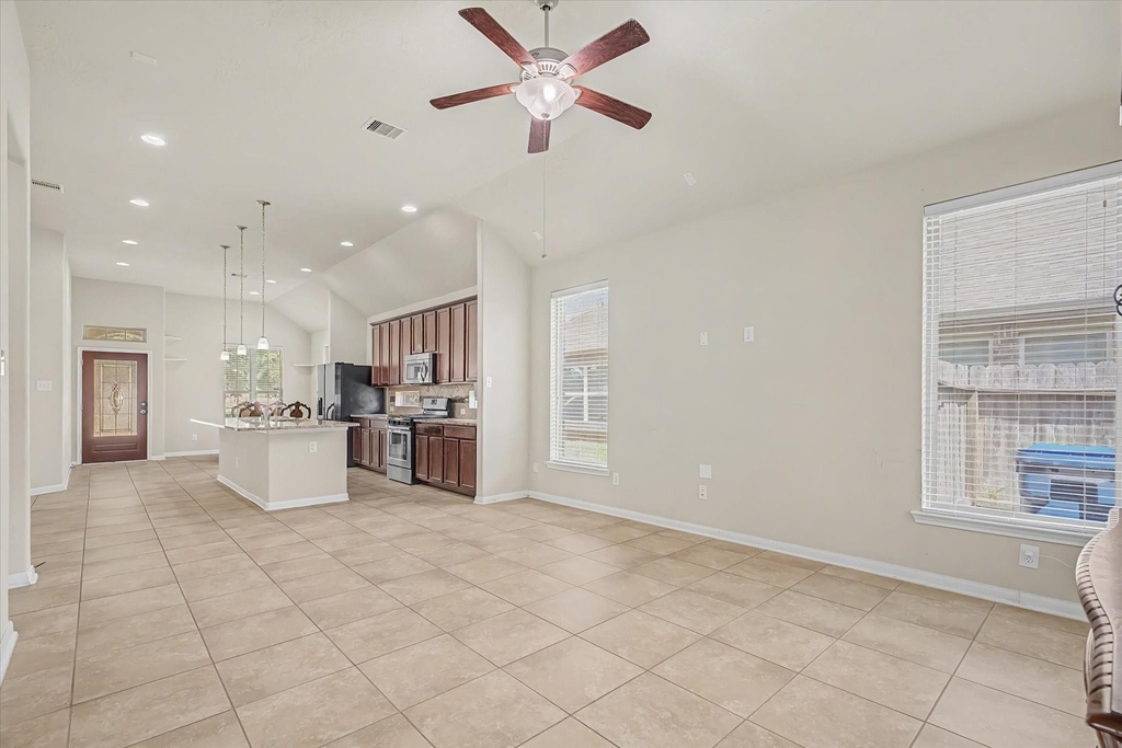 3834 Raintree Village Drive - Photo 2