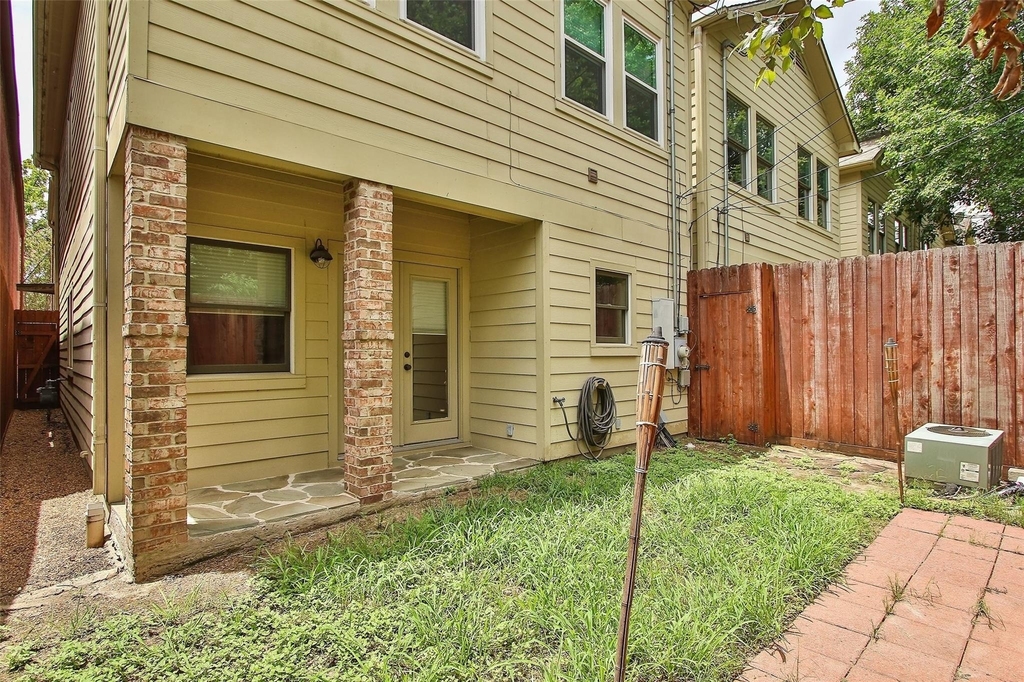 5006 Blossom Street - Photo 28