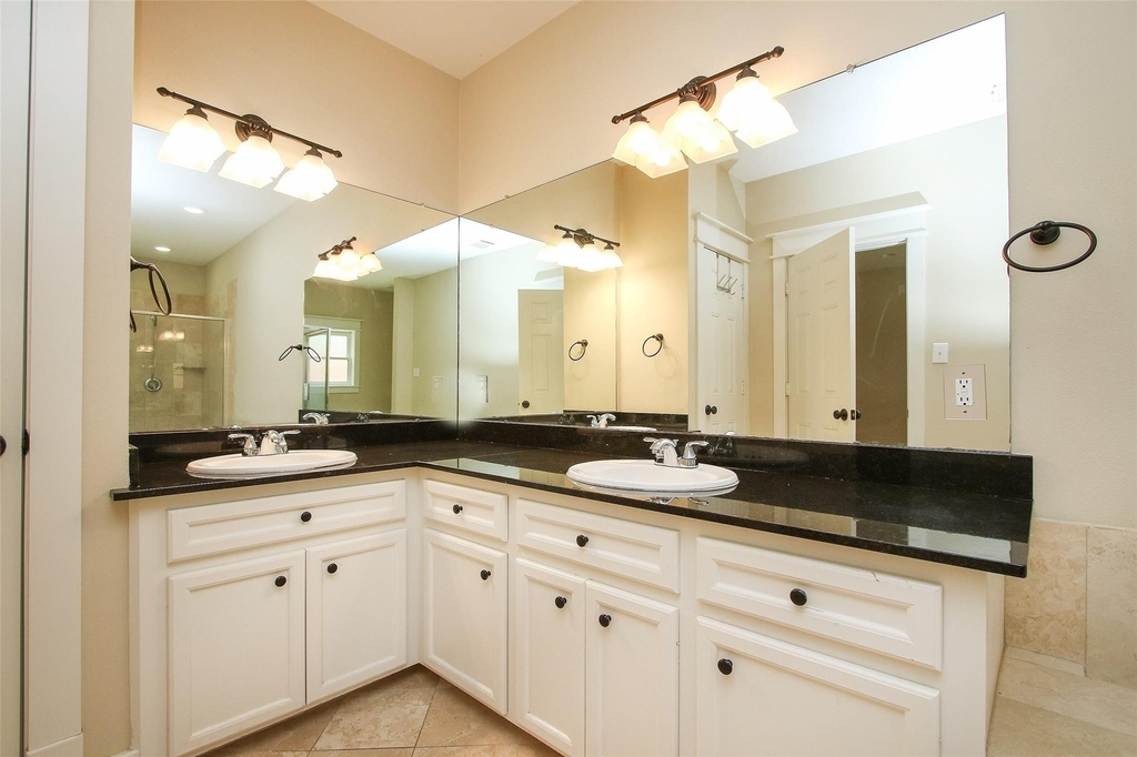 5006 Blossom Street - Photo 9