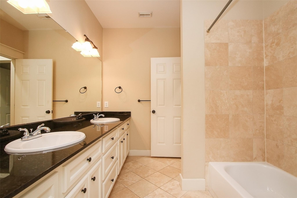 5006 Blossom Street - Photo 25