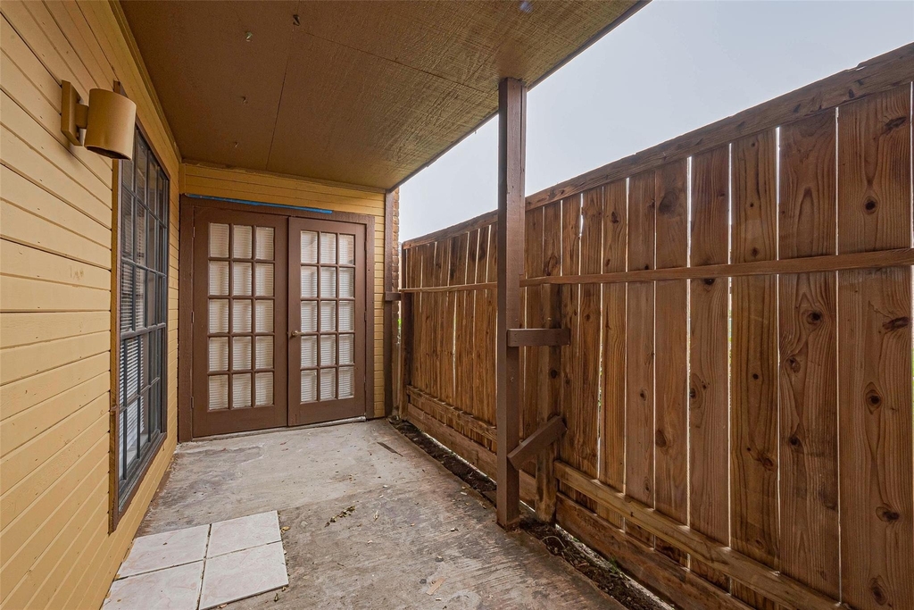 9090 S Braeswood Boulevard - Photo 38
