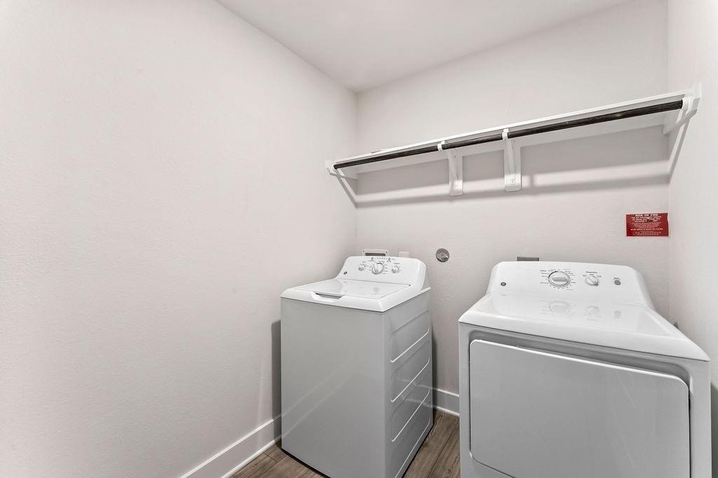 9903 Silverling Court - Photo 25
