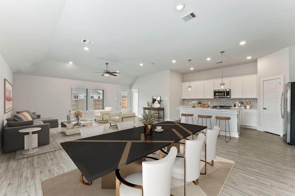 9903 Silverling Court - Photo 4