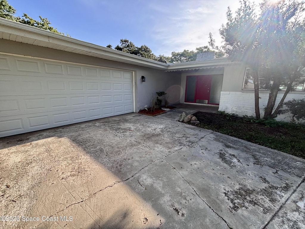 2201 Parsons Avenue - Photo 2