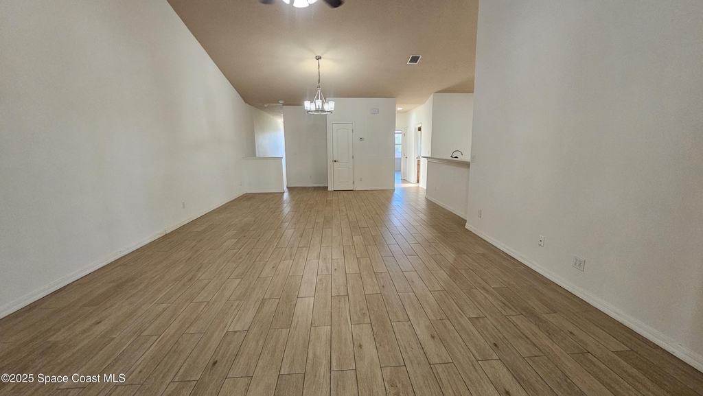 1020 Venetian Drive - Photo 9