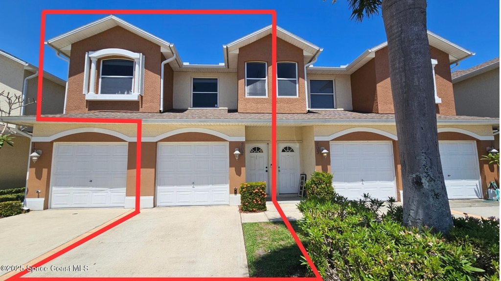 1020 Venetian Drive - Photo 0