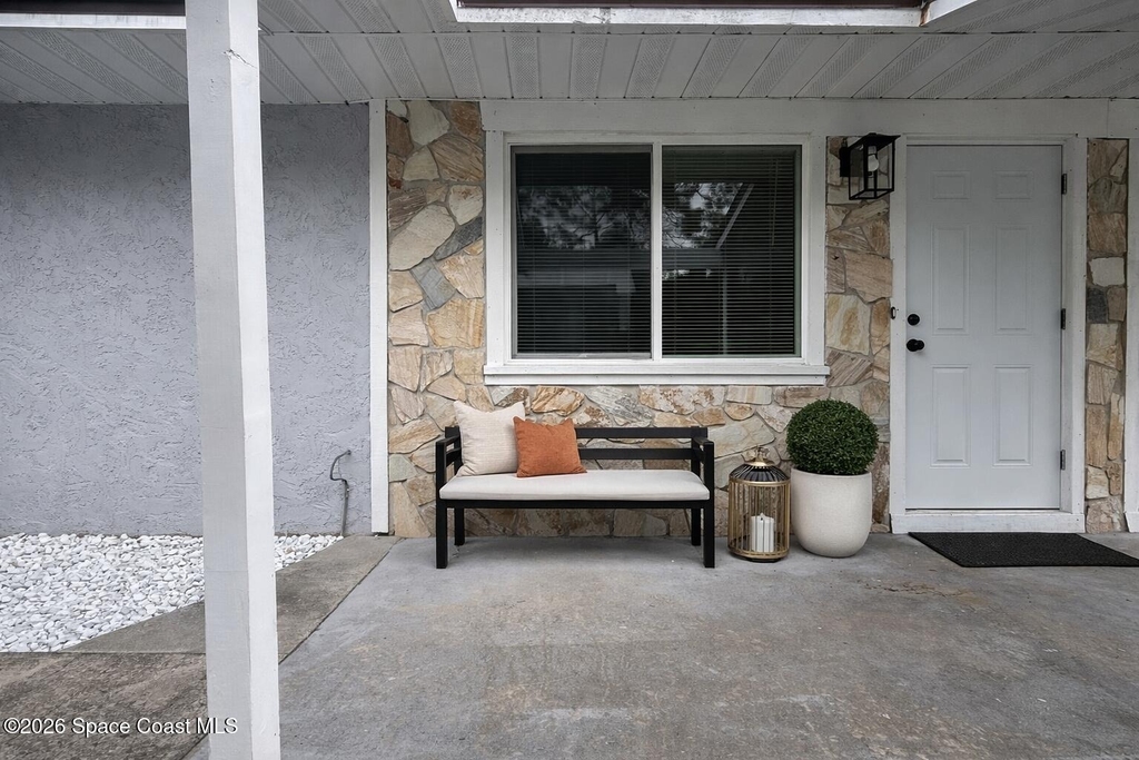 306 Palm Avenue - Photo 1