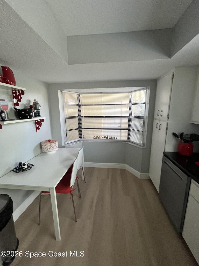 190 Seawind Drive - Photo 7