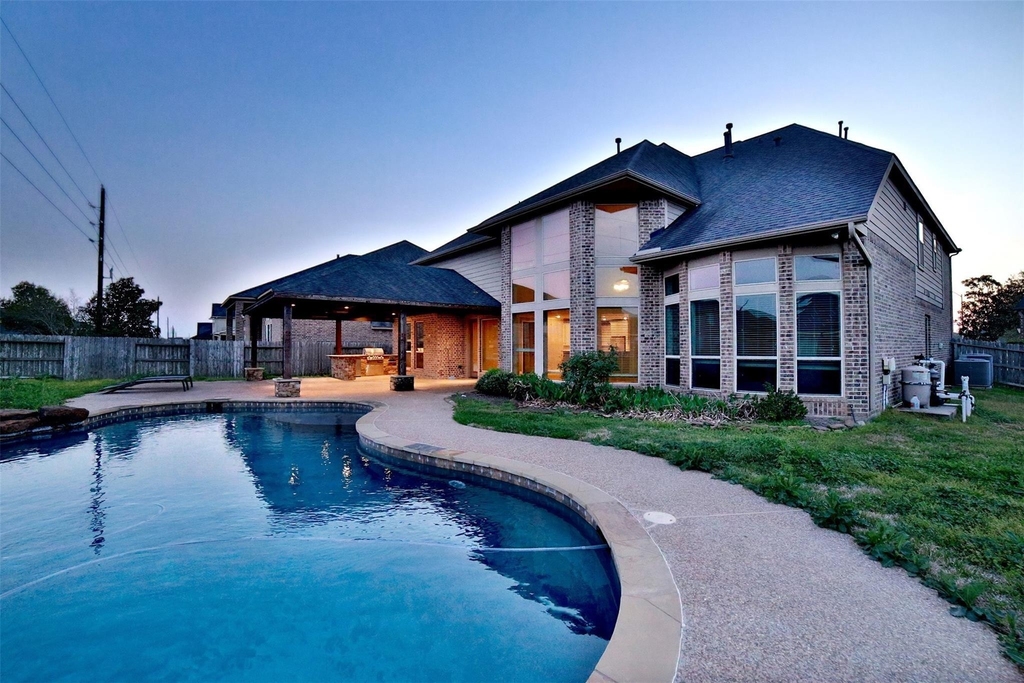 2403 Haven Hill Drive - Photo 4