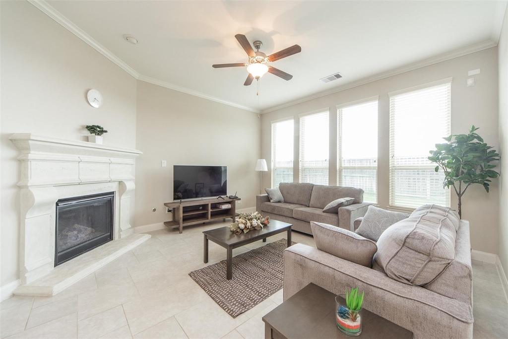 19738 Tacoma Bluff Drive - Photo 6