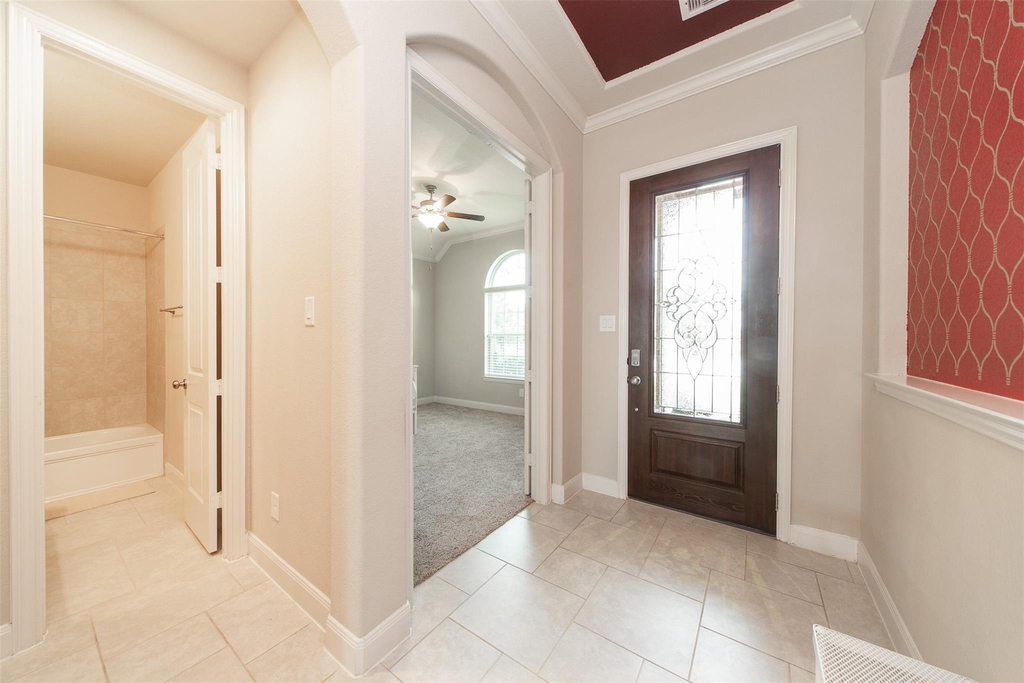 19738 Tacoma Bluff Drive - Photo 4