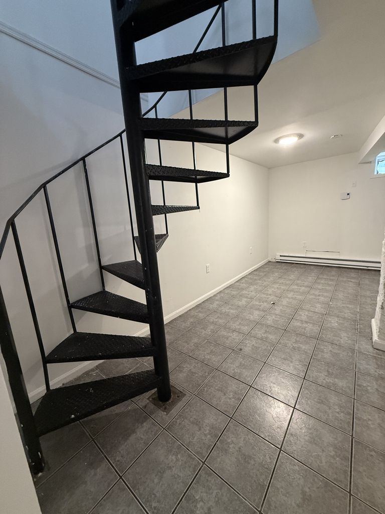 1399 Greene Avenue - Photo 15