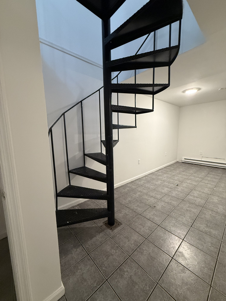 1399 Greene Avenue - Photo 12