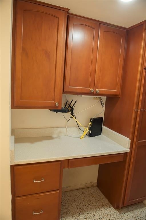 904 Brookside Drive - Photo 4