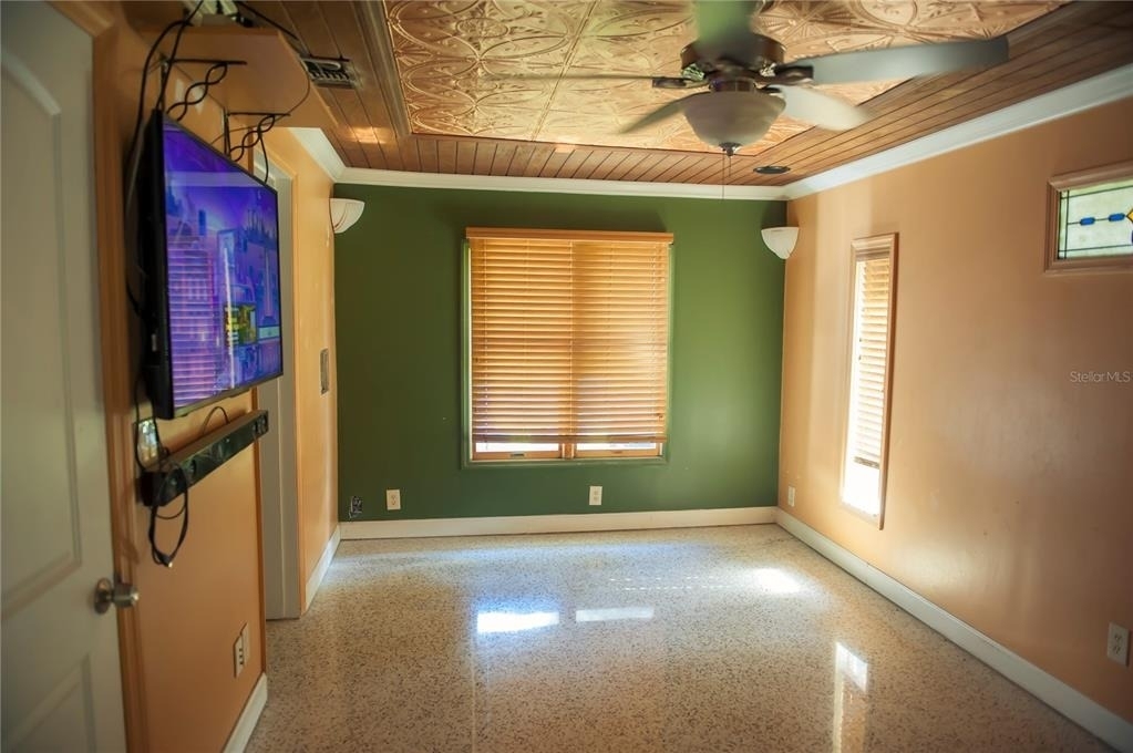 904 Brookside Drive - Photo 8