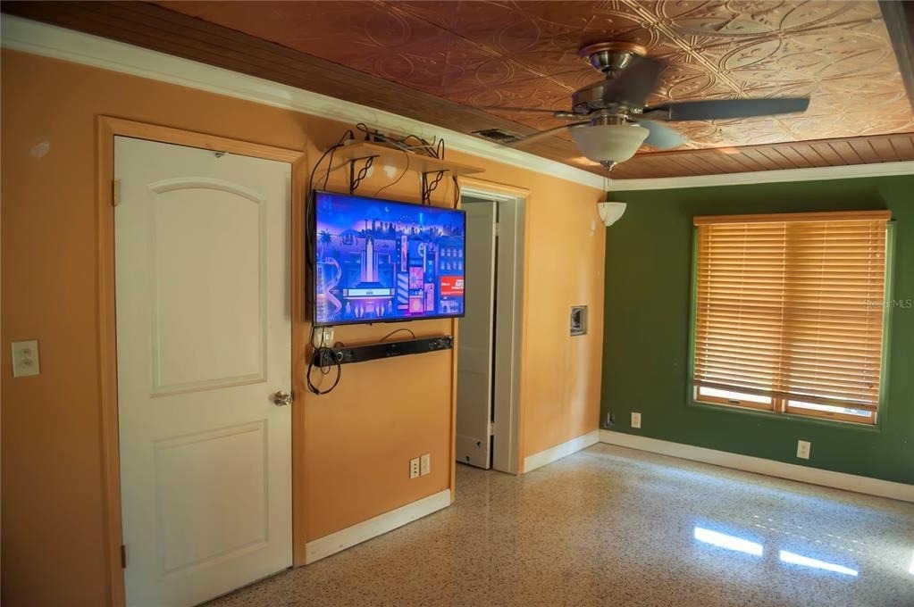 904 Brookside Drive - Photo 7