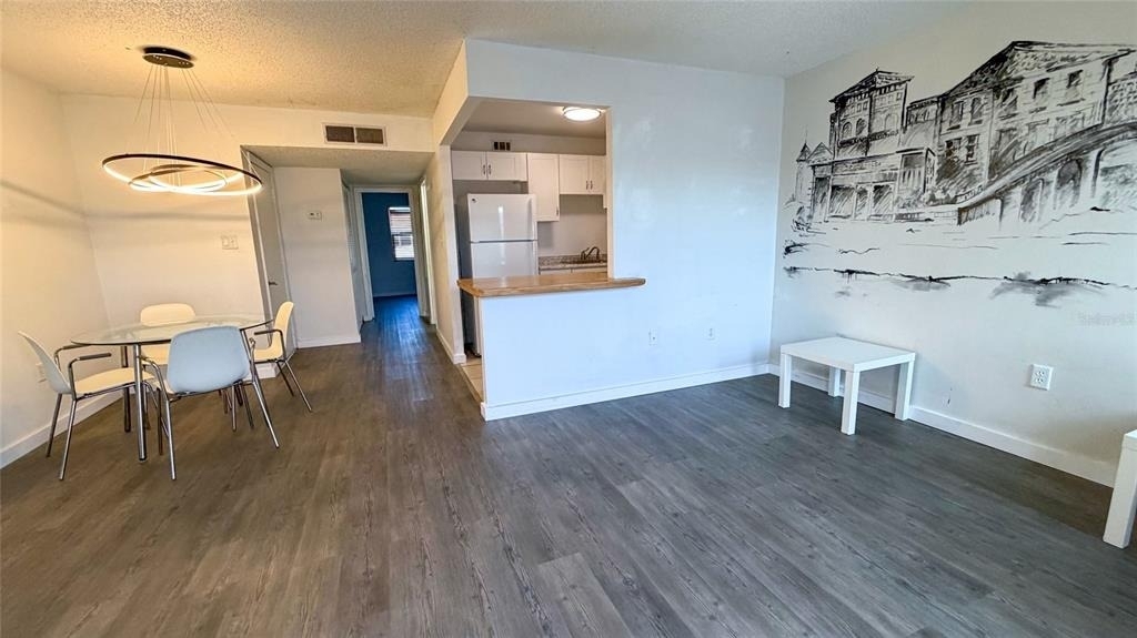 215 S Mcmullen Booth Road - Photo 3