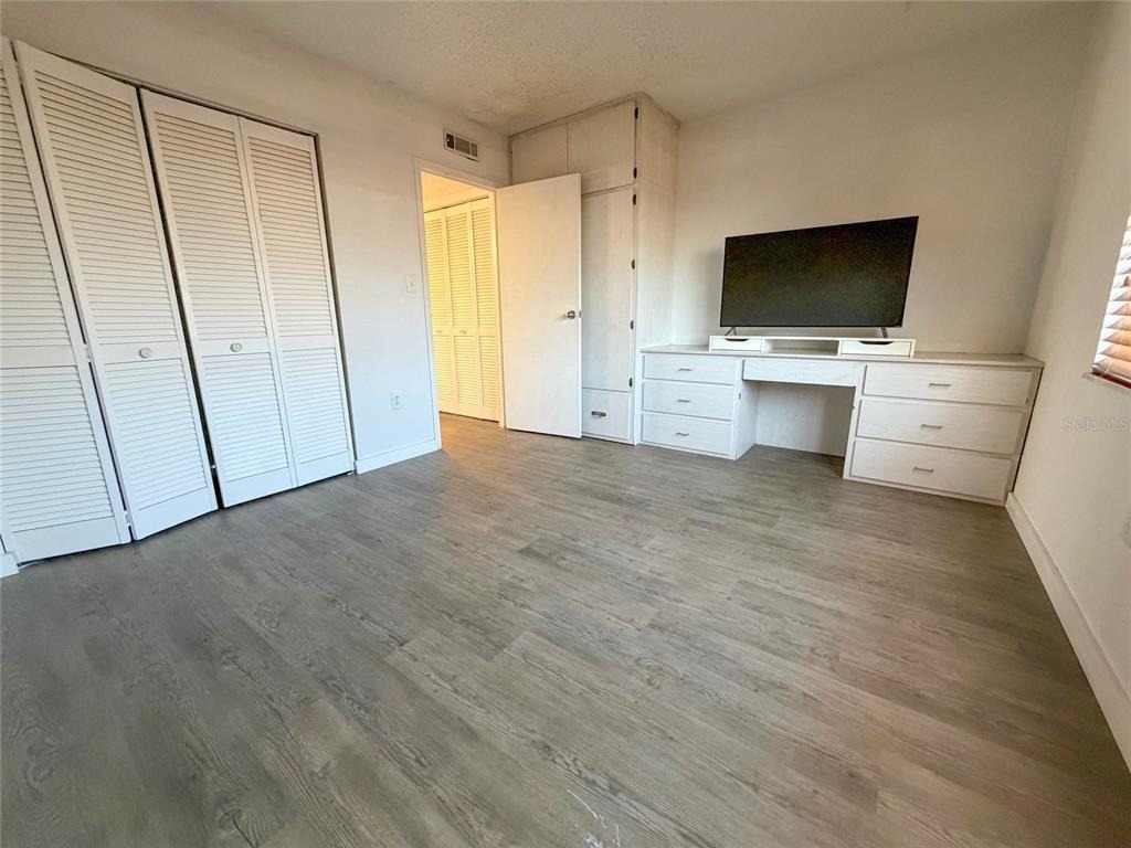 215 S Mcmullen Booth Road - Photo 18