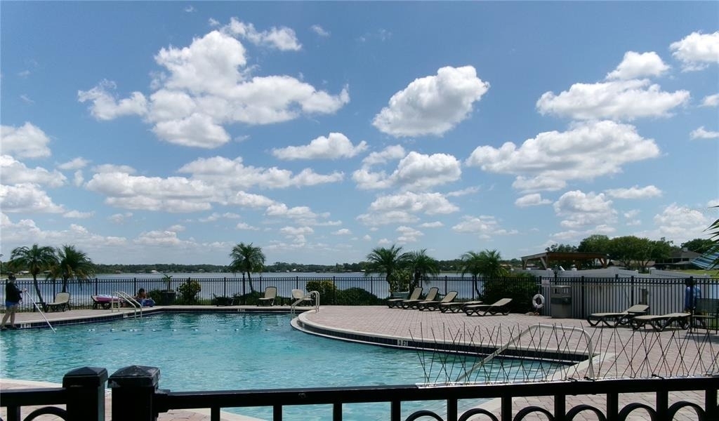13828 Orange Sunset Drive - Photo 9