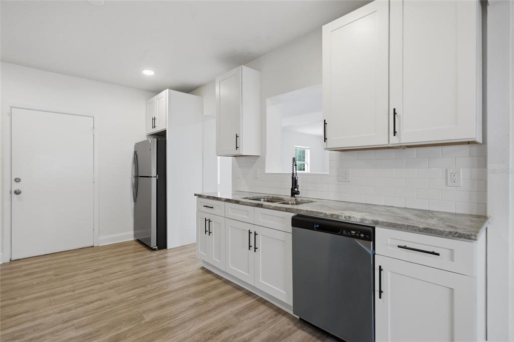 1763 30th Avenue N - Photo 5