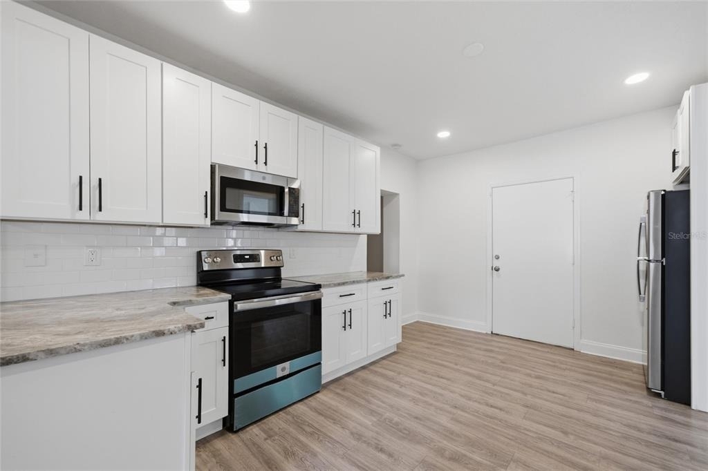 1763 30th Avenue N - Photo 7