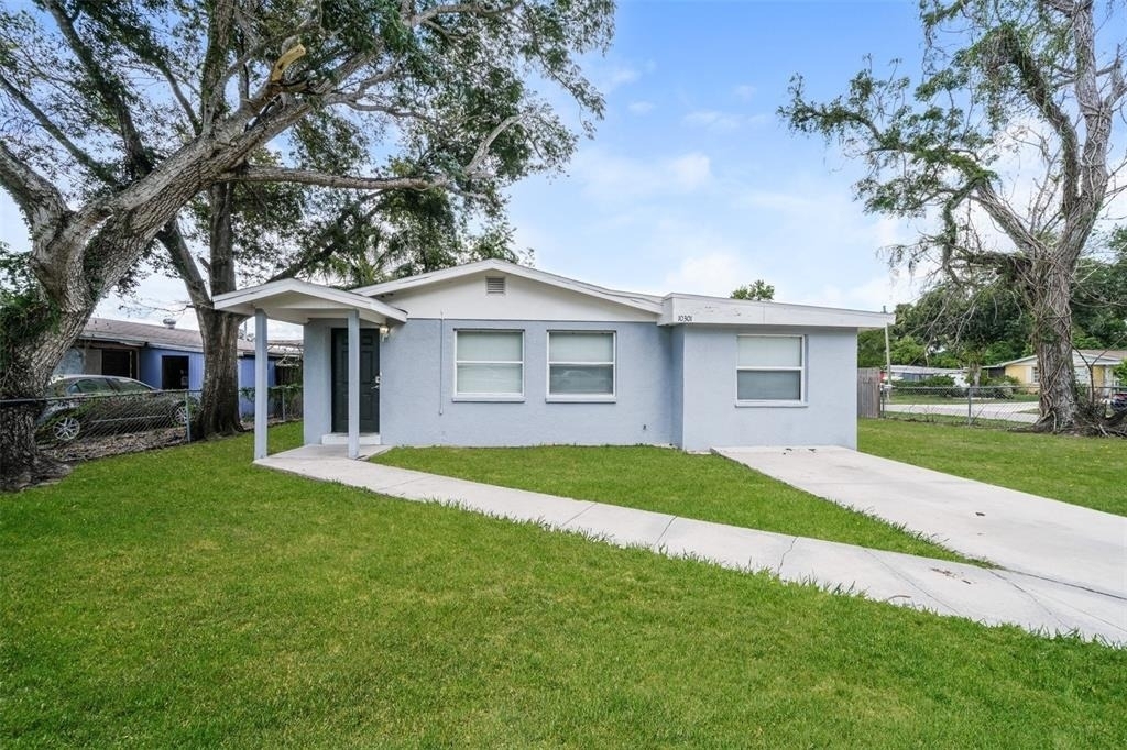 10301 N 17th Street - Photo 1