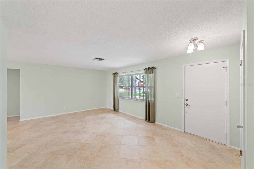 4243 Chipmunk Drive - Photo 7
