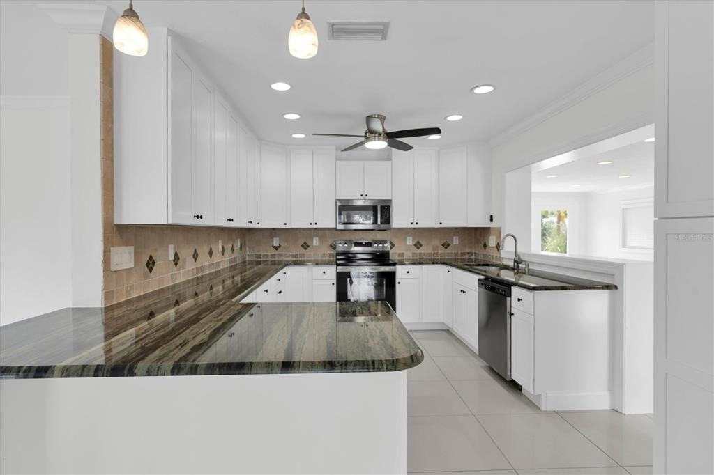 314 Bahia Vista Drive - Photo 8