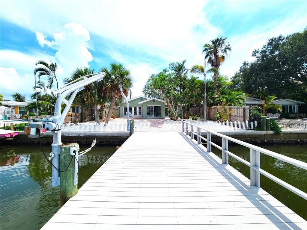 314 Bahia Vista Drive - Photo 2