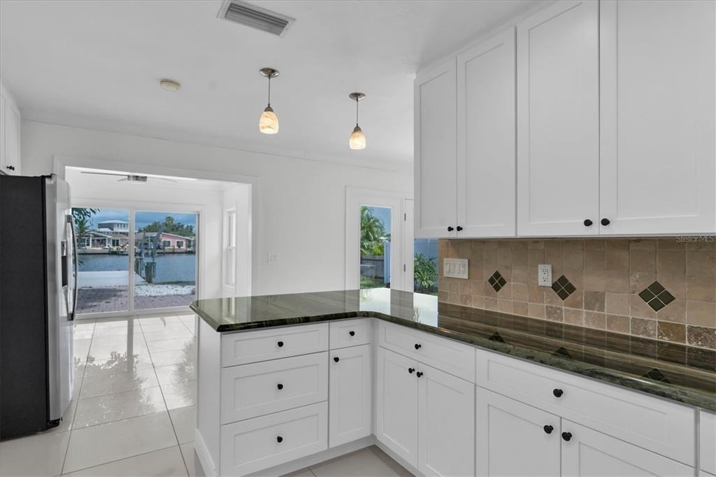 314 Bahia Vista Drive - Photo 12