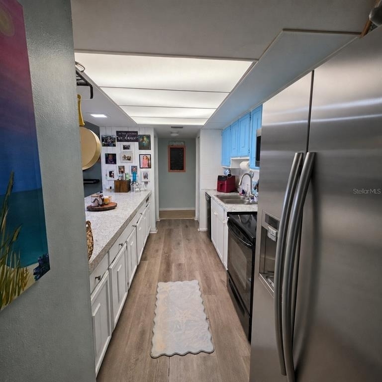 512 2nd Street - Photo 2
