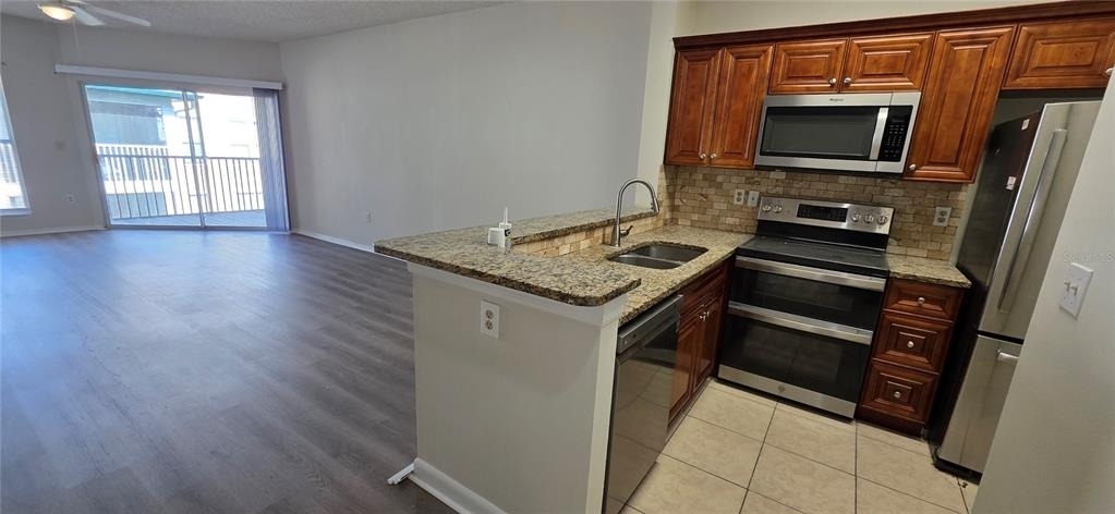 4115 Chatham Oak Court - Photo 5