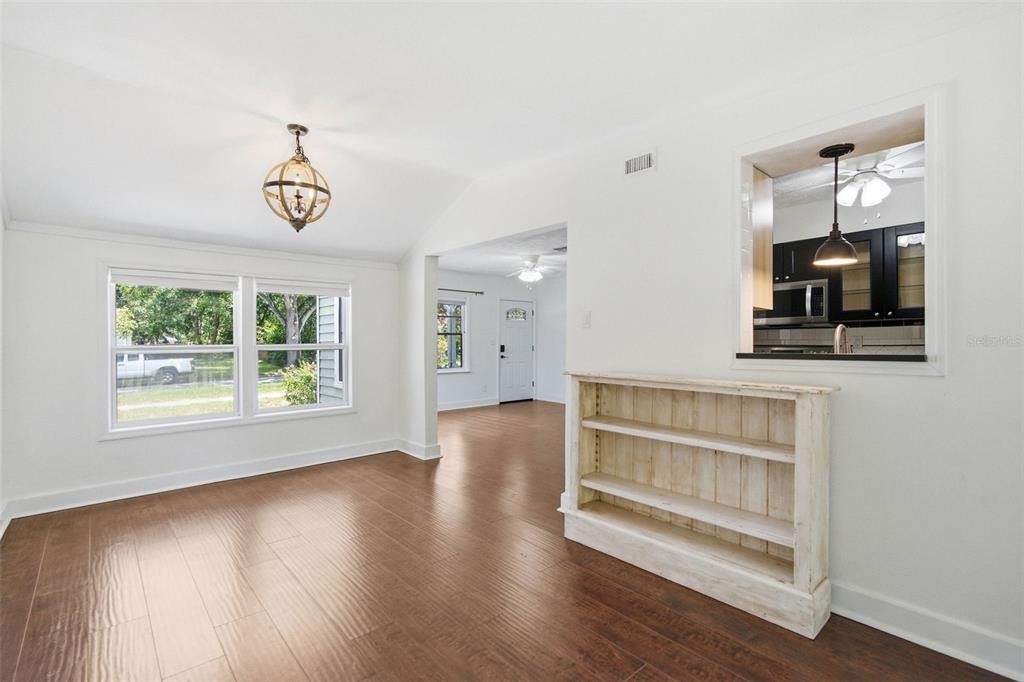 510 N Jefferson Avenue - Photo 2