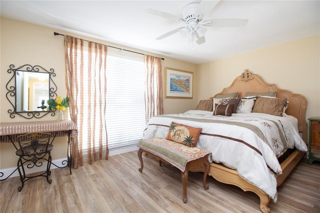 4333 Newbury Drive - Photo 9