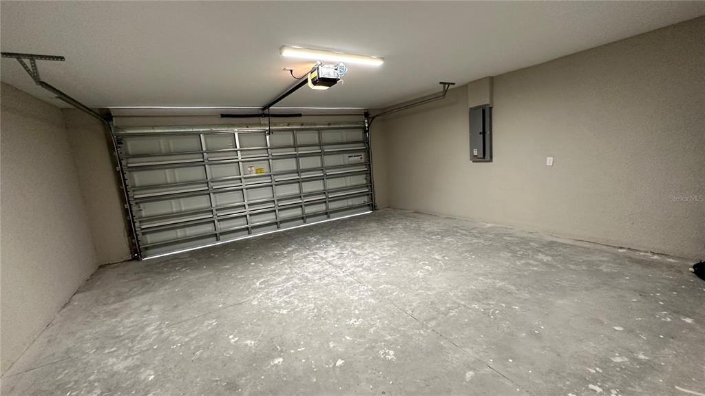 327 Lester Avenue S - Photo 14