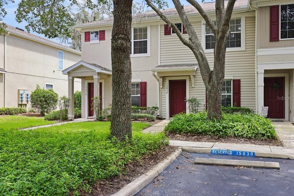 15836 Fishhawk Falls Drive - Photo 18