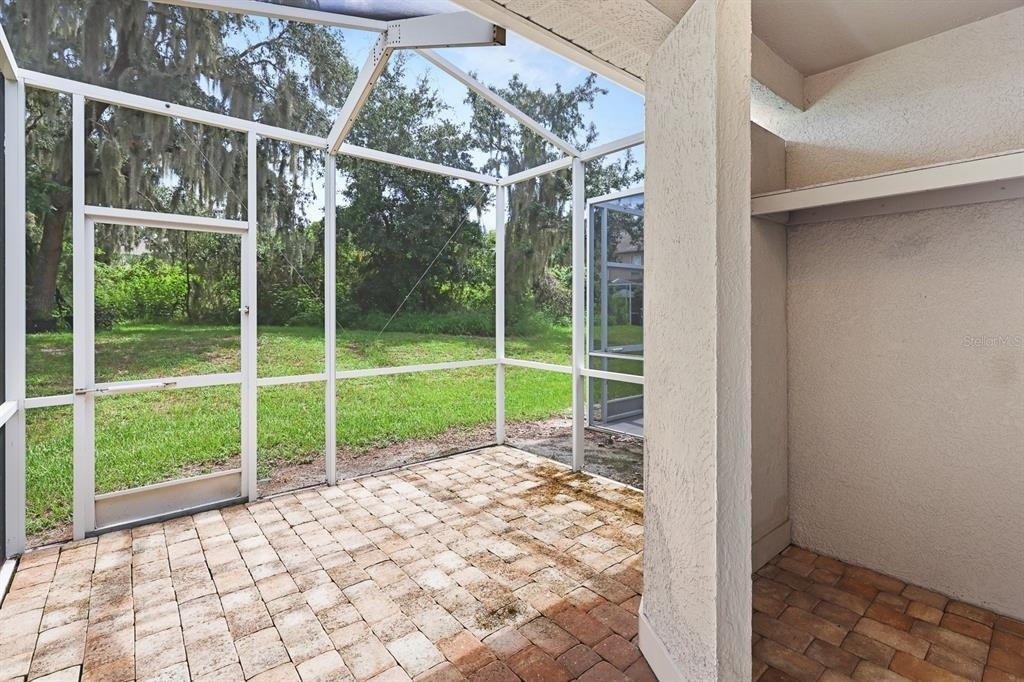 15836 Fishhawk Falls Drive - Photo 15