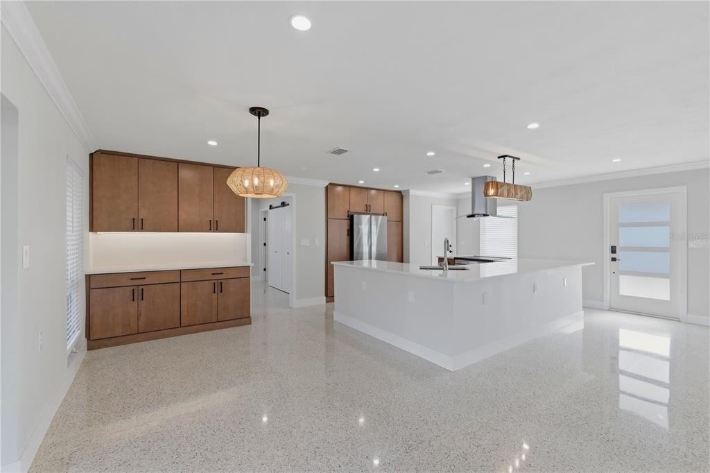 4152 13th Lane Ne - Photo 4
