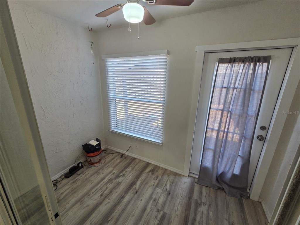 1854 Foxhall Circle - Photo 13