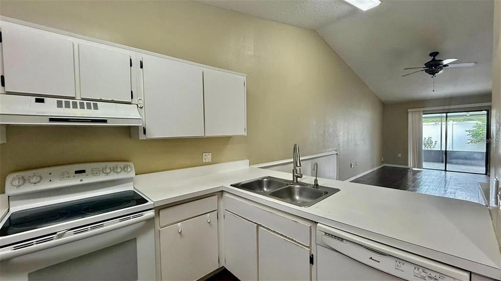 11755 Cuxham Drive - Photo 3