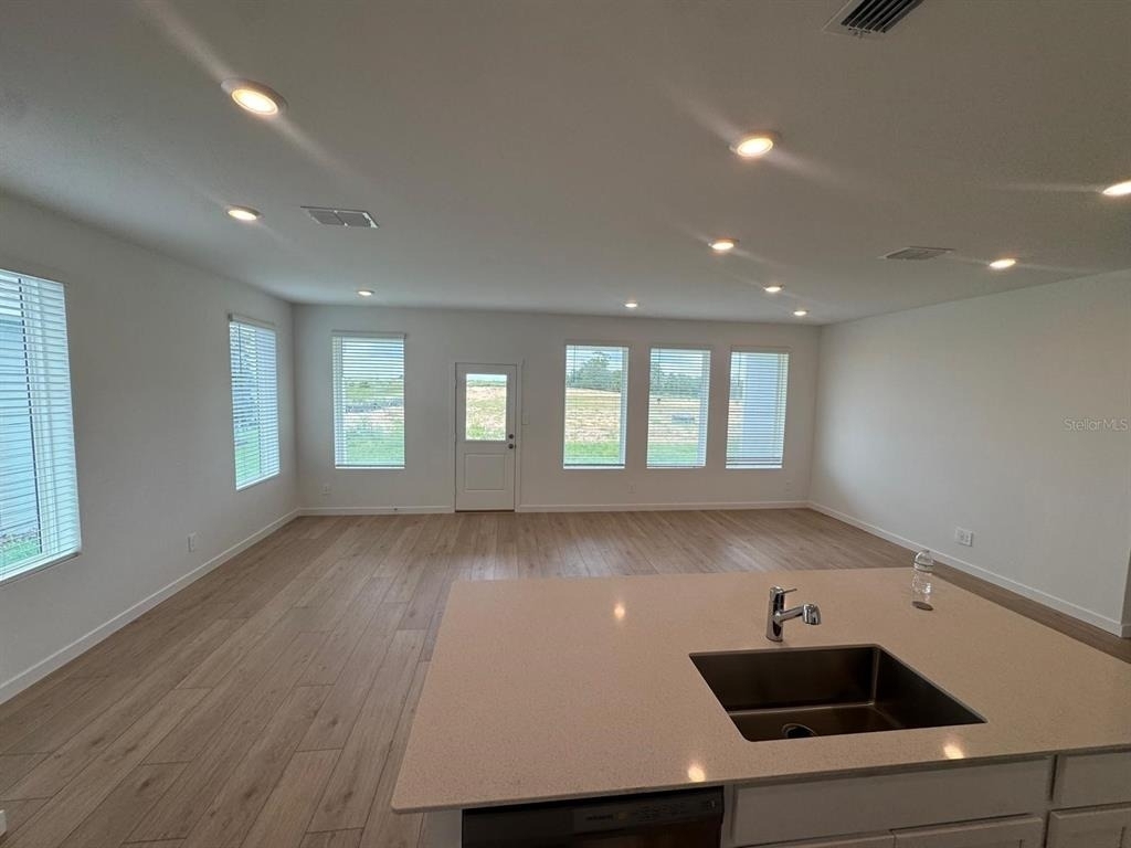 2290 Jennio Drive - Photo 3