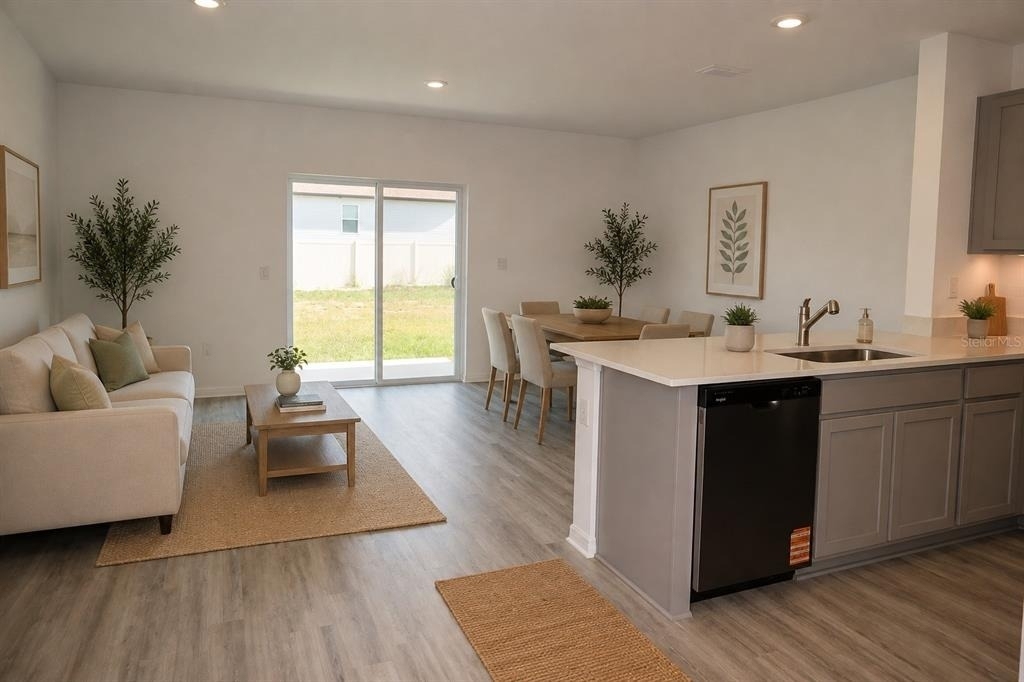 1335 Tallowwood Lane - Photo 2